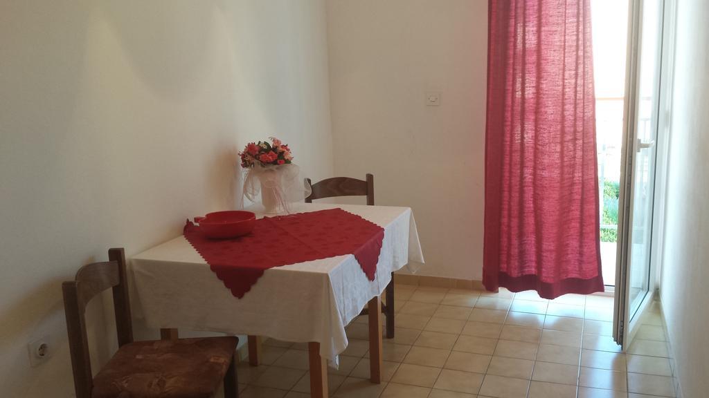 Apartments Vidovic Vodice Room photo