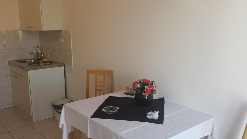 Apartments Vidovic Vodice Room photo